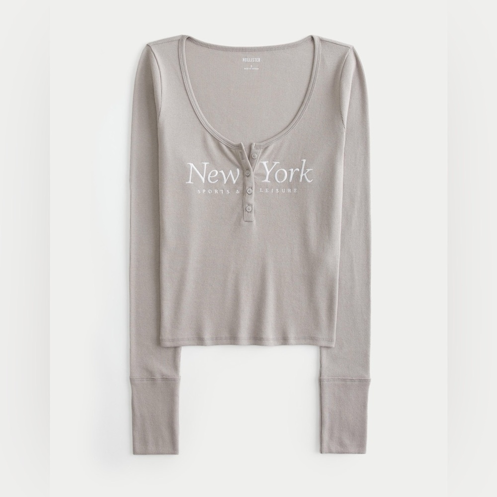 NWT Hollister Women's Gray Ribbed New York Graphic Henley